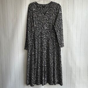 Talbots Plus size 1X midi dress jersey stretch black abstract dots long sleeve